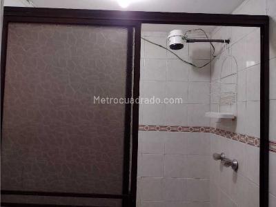 Apartamento en venta en Villa Hermosa, Medellín · foto 13 de 17