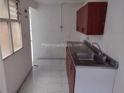 Apartamento en venta en Villa Hermosa, Medellín · foto 2 de 17