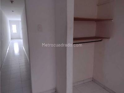 Apartamento en venta en Villa Hermosa, Medellín · foto 6 de 17