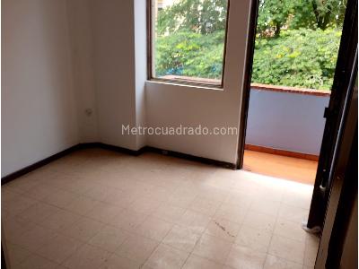 Apartamento en venta en Boston, Medellín · foto 8 de 14