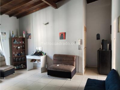 Apartamento en venta en Manrique, Medellín · foto 6 de 10