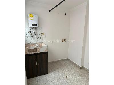 Apartamento de 3 alcobas en venta en Villa Hermosa, Medellín, 62 m² · foto 5 de 7