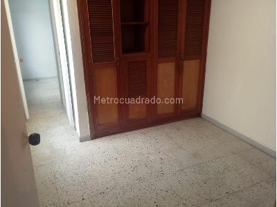 Casa de 5 alcobas en venta en Buenos Aires, Medellín, 108 m² · foto 13 de 17