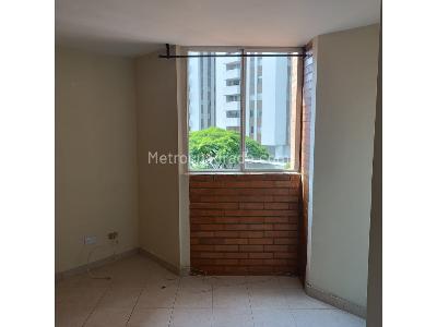 Apartamento en venta en Bombona 1, Medellín · foto 6 de 15