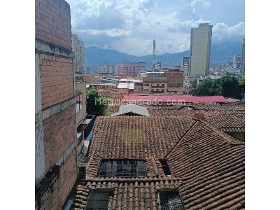 Apartamento en venta en Bombona 1, Medellín · foto 7 de 15