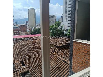 Apartamento en venta en Bombona 1, Medellín · foto 8 de 15