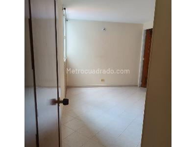 Apartamento en venta en Bombona 1, Medellín · foto 11 de 15