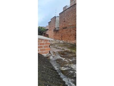 Casa de 3 alcobas en venta en El Mirador, Bello, 190 m² · foto 5 de 7