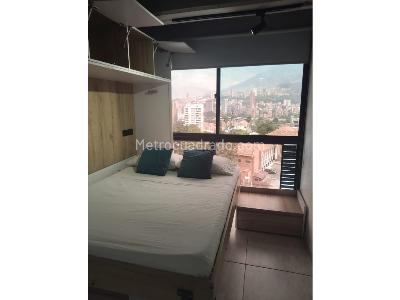 Apartaestudio en venta en Centro, Medellín, 19 m² · foto 2 de 11