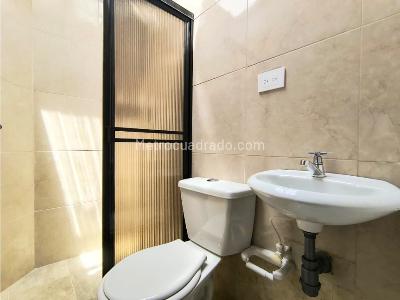 Apartamento de 4 alcobas en venta en Villa Lia, Itagüí, 45 m² · foto 15 de 20