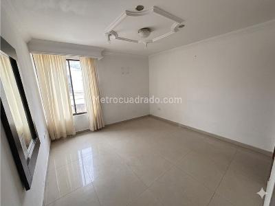 Casa de 3 alcobas en venta en Monteclaro, Medellín, 72 m² · foto 3 de 8