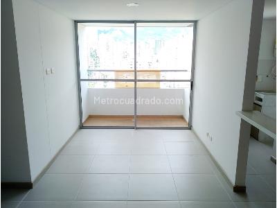 Apartamento en venta en Alto De Las Flores, Sabaneta · foto 2 de 16