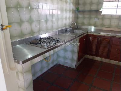 Apartamento en venta en Buenos Aires, Medellín · foto 11 de 15