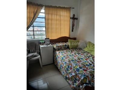 Casa de 5 alcobas en venta en Las Palmas, Medellín, 95 m² · foto 12 de 14