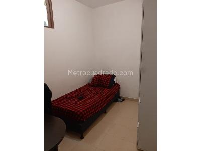 Casa de 5 alcobas en venta en Las Palmas, Medellín, 95 m² · foto 4 de 14