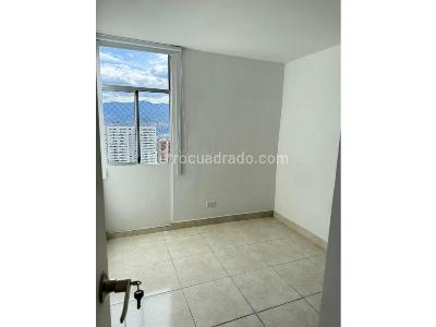 Apartamento en venta en Loma Del Indio, Medellín · foto 2 de 12