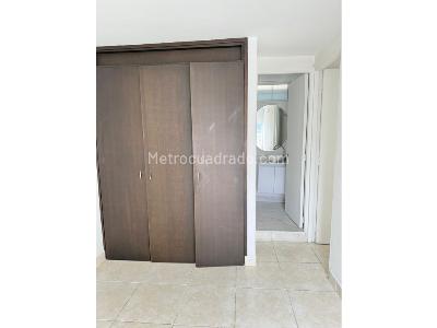 Apartamento en venta en Loma Del Indio, Medellín · foto 6 de 12
