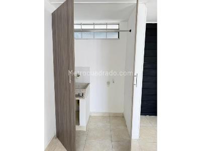 Apartamento en venta en Loma Del Indio, Medellín · foto 9 de 12