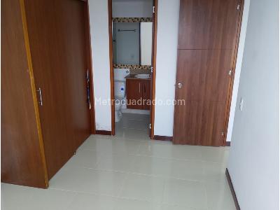 Apartamento en venta en Rodeo Alto, Medellín · foto 5 de 14