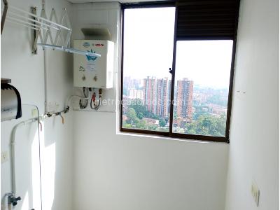 Apartamento en venta en Rodeo Alto, Medellín · foto 6 de 14