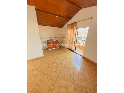 Casa de 3 alcobas en venta en Campo Valdes, Medellín, 200 m² · foto 15 de 18
