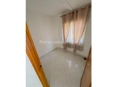 Casa de 3 alcobas en venta en Campo Valdes, Medellín, 200 m² · foto 4 de 18