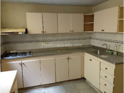 Casa de 5 alcobas en venta en Santa Monica, Medellín, 100 m² · foto 3 de 20