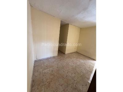 Apartamento en venta en Buenos Aires, Medellín · foto 18 de 19