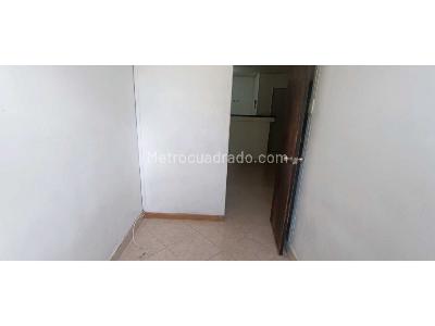 Casa de 3 alcobas en venta en Boston, Medellín, 84 m² · foto 7 de 20