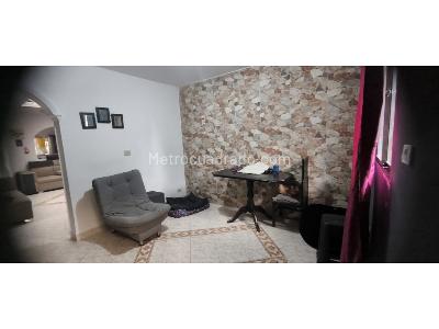 Casa de 3 alcobas en venta en Campo Valdes, Medellín, 135 m² · foto 4 de 11