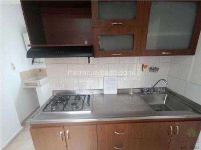 Apartamento en venta en La Milagrosa, Medellín · foto 2 de 18