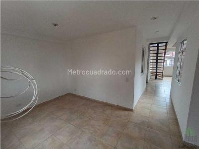 Apartamento en venta en La Milagrosa, Medellín · foto 9 de 18