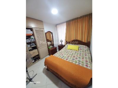 Apartamento en venta en Bombona 1, Medellín · foto 8 de 9