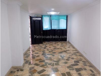 Casa de 3 alcobas en venta en Boston, Medellín, 97 m² · foto 2 de 17