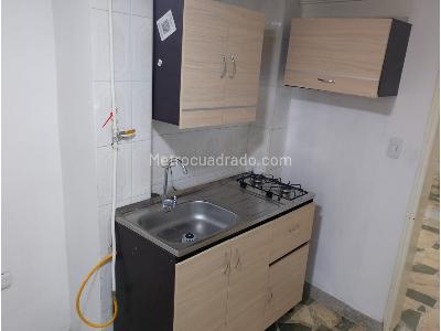 Casa de 3 alcobas en venta en Boston, Medellín, 97 m² · foto 4 de 17
