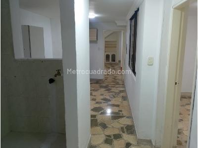 Casa de 3 alcobas en venta en Boston, Medellín, 97 m² · foto 6 de 17