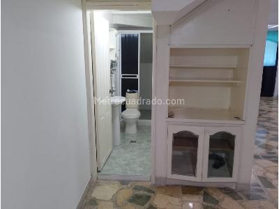 Casa de 3 alcobas en venta en Boston, Medellín, 97 m² · foto 8 de 17