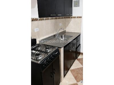 Apartaestudio en venta en Boston, Medellín, 40 m² · foto 2 de 10