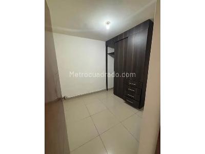Apartamento de 3 alcobas en venta en Itagui, Medellín, 63 m² · foto 6 de 11