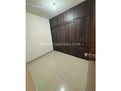 Apartamento de 3 alcobas en venta en Itagui, Medellín, 63 m² · foto 7 de 11