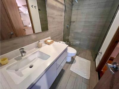 Apartamento de 2 alcobas en arriendo en Villa Carlota, Medellín, 75 m² · foto 8 de 13