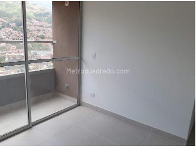 Apartamento en venta en Bello, Medellín · foto 3 de 13