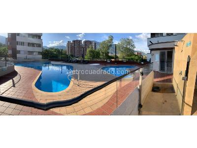 Apartamento de 3 alcobas en venta en Molinares, Bello, 92 m² · foto 1 de 14