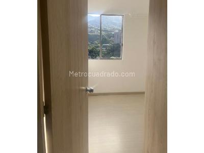 Apartamento de 3 alcobas en venta en Molinares, Bello, 92 m² · foto 12 de 14