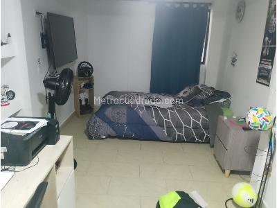 Casa de 4 alcobas en venta en Campo Valdes, Medellín, 132 m² · foto 8 de 20