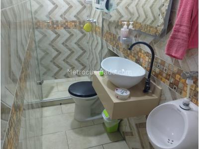 Casa de 4 alcobas en venta en Campo Valdes, Medellín, 132 m² · foto 16 de 20