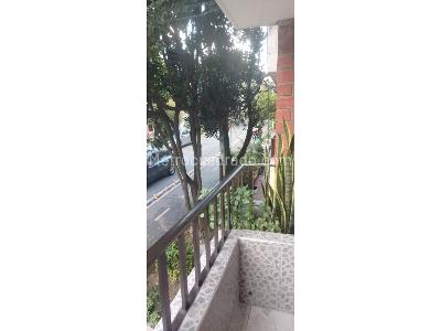 Casa de 2 alcobas en venta en Boston, Medellín, 68 m² · foto 3 de 15