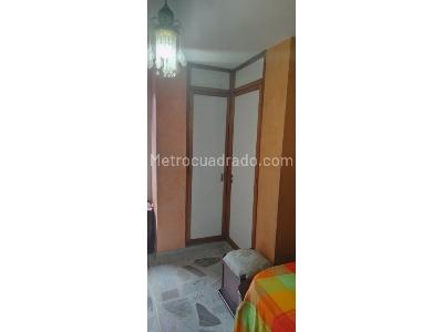 Casa de 2 alcobas en venta en Boston, Medellín, 68 m² · foto 8 de 15
