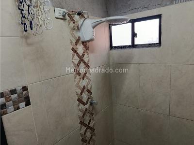 Casa de 5 alcobas en venta en Buenos Aires, Medellín, 160 m² · foto 12 de 20