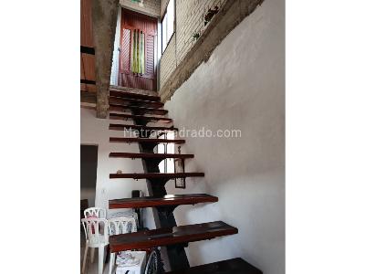 Casa de 5 alcobas en venta en Buenos Aires, Medellín, 160 m² · foto 13 de 20